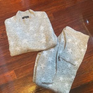 Ann Taylor the star sweater set